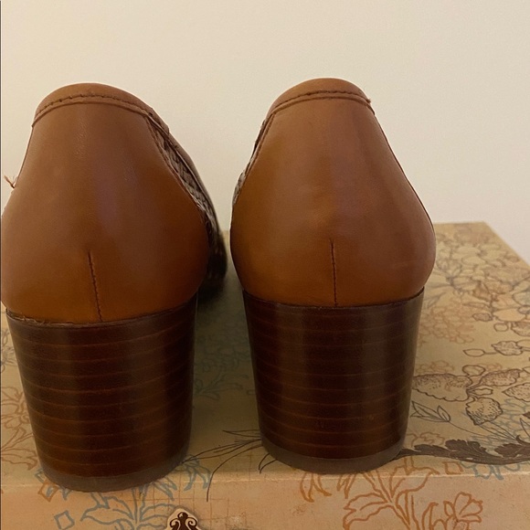 Patricia Nash Woven Leather Block Heel Pumps - Tan, minimal wear - Picture 4 of 7